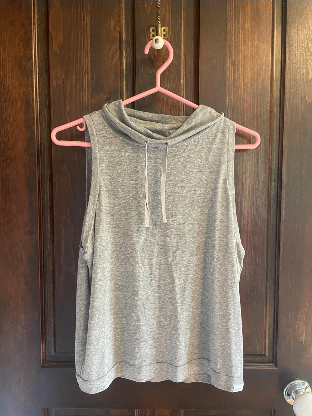 Women Prana sleeveless turtleneck top